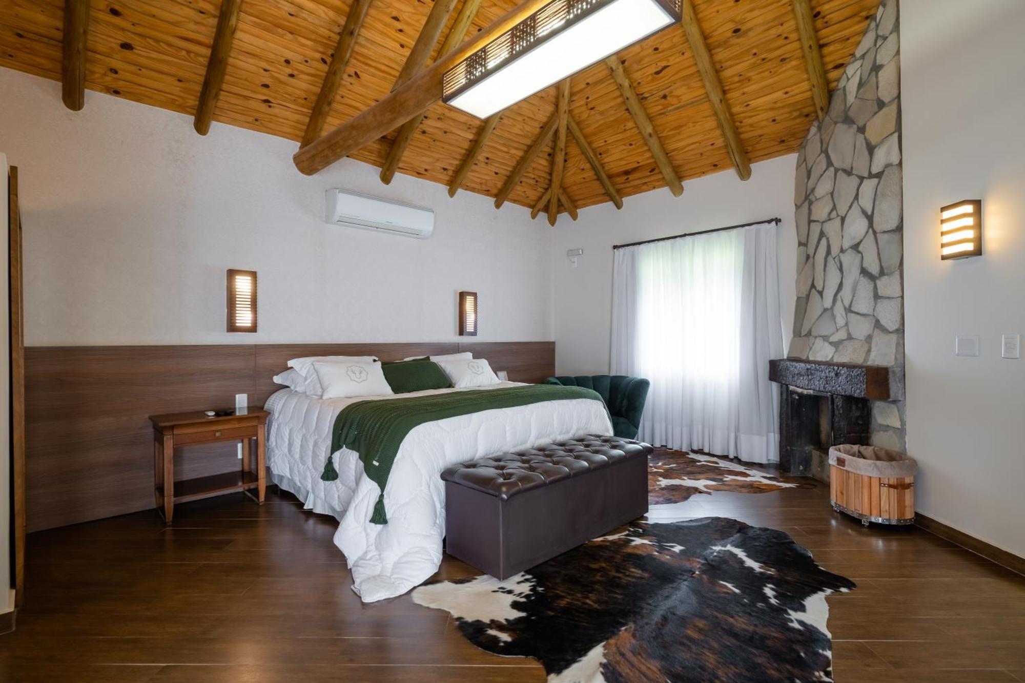 Vira Charme Resort Fernandes Pinheiro Экстерьер фото